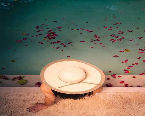 calm warm water relaxation area
